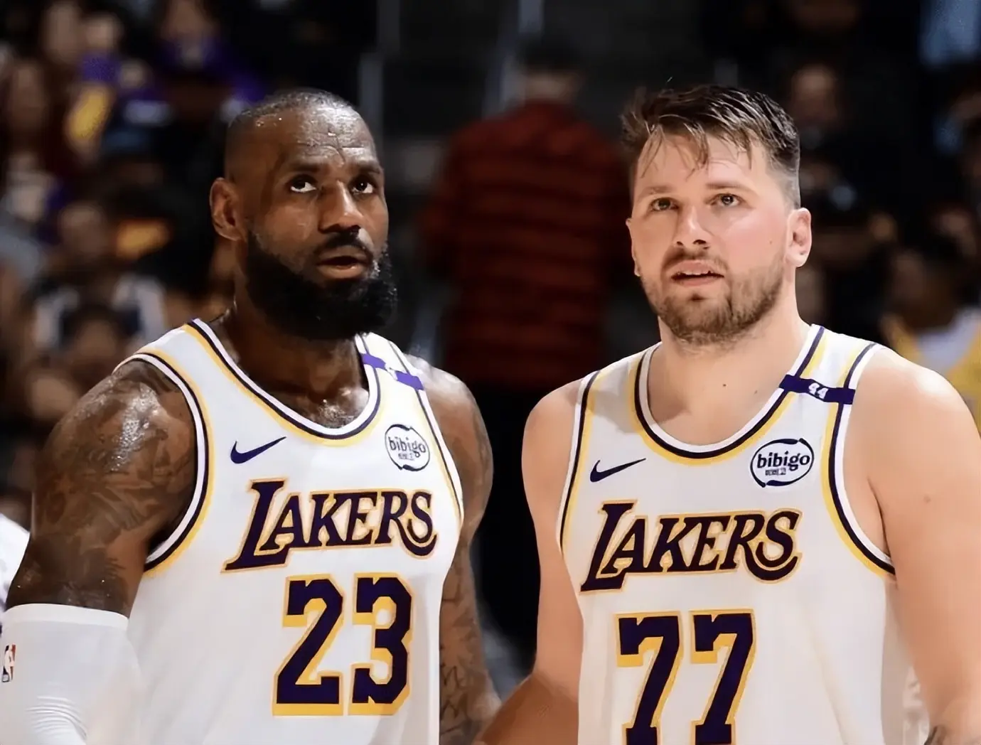 詹姆斯则是, 都在湖人度, 湖人队史第 詹姆斯则是, 都在湖人度, 湖人队史第