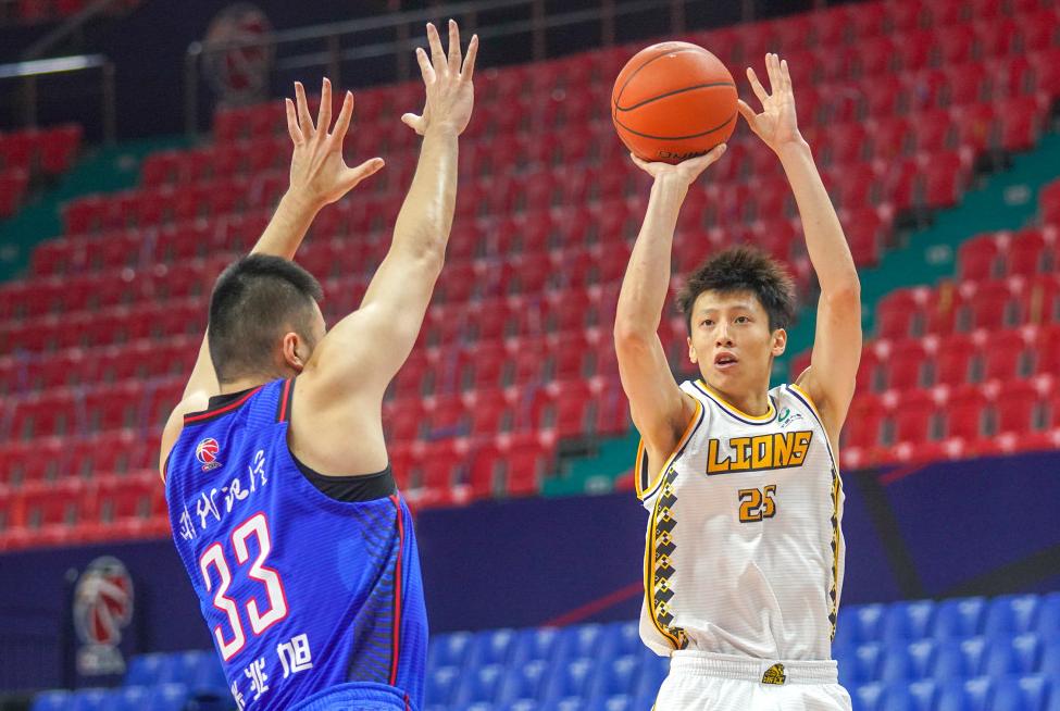 记三分球, 球员的赵岩, 其中 记三分球, 球员的赵岩, 其中