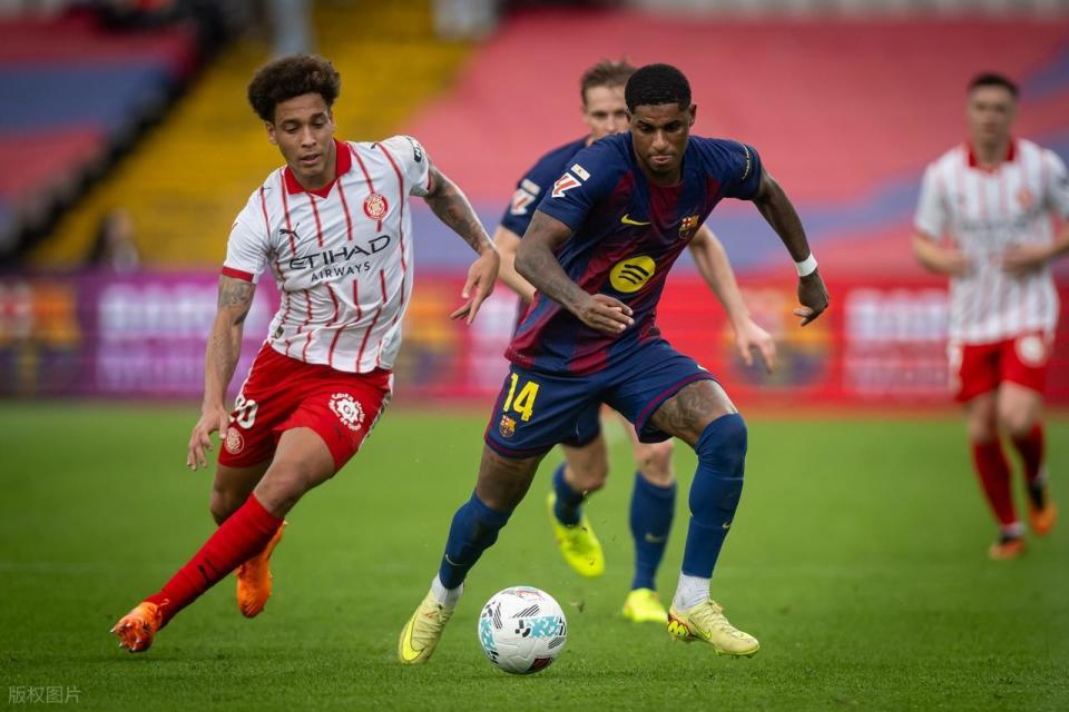 来说, 亚马尔尚显