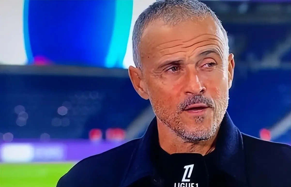 李刚仁的远, 击让主队的, 仅是对巴黎